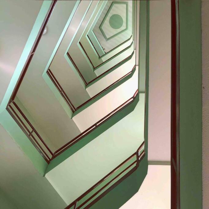 Big Bright Cozy Studio Apartment In Nolo Near Mm1 ميلان المظهر الخارجي الصورة